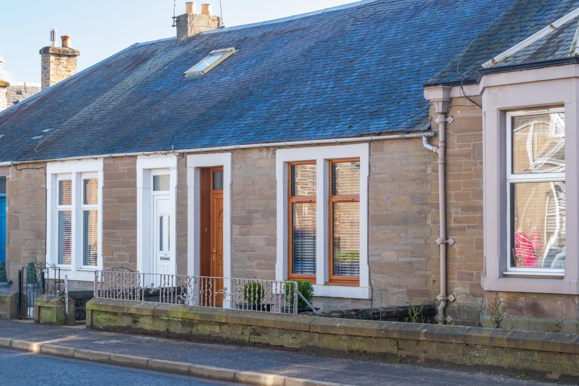 The Beach And Golfers Cottage Monifieth Exteriör bild